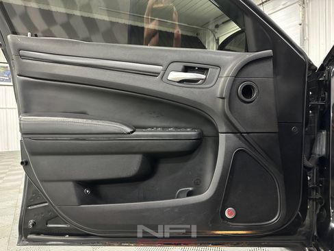 Used 2016 Chrysler 300 S AWD/4WD image 32