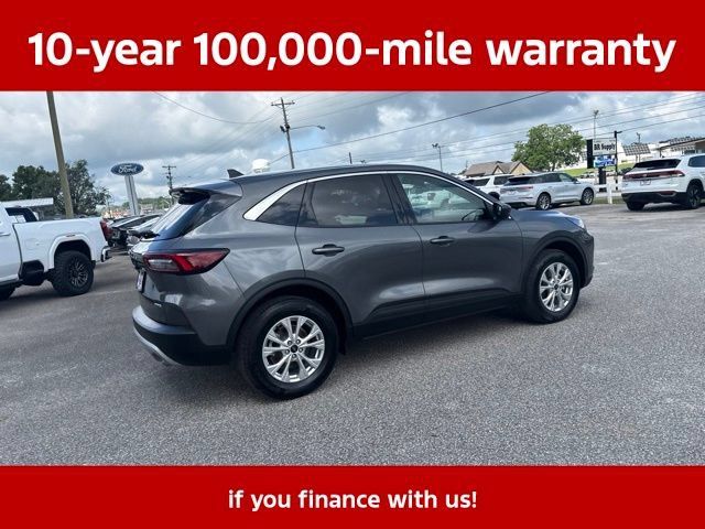 Used 2023 Ford Escape Active AWD/4WD image 22