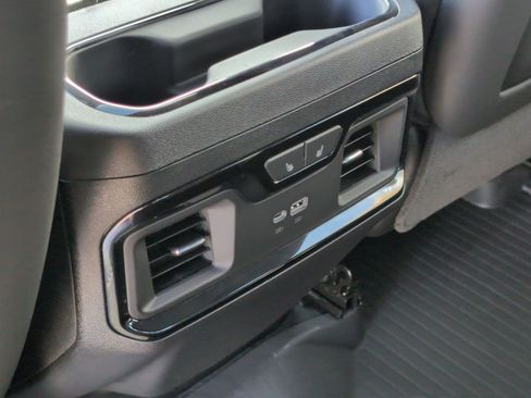 New 2026 GMC Sierra 2500 AT4X w/ AT4X AEV Edition AWD/4WD image 22