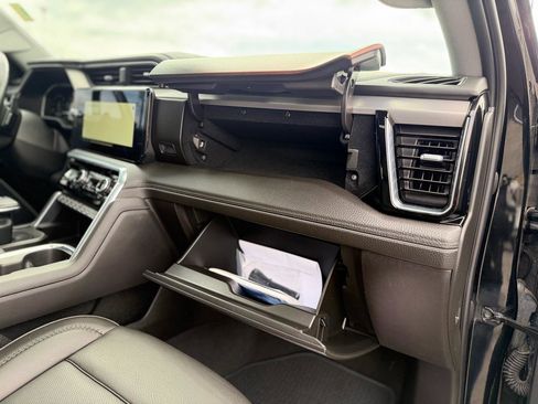 Used 2023 GMC Sierra 1500 Denali w/ Denali Reserve Package image 33