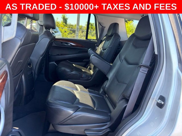 Used 2015 Cadillac Escalade Luxury AWD/4WD image 15