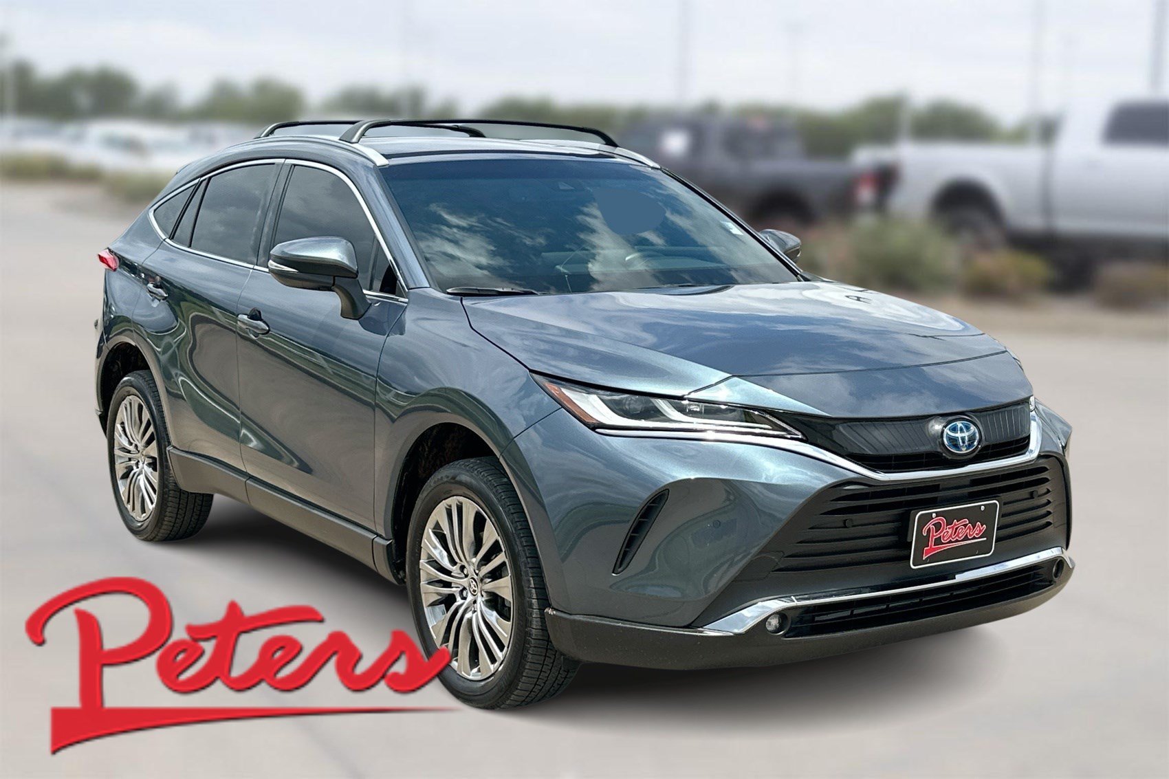 Used 2024 Toyota Venza XLE AWD/4WD image 1