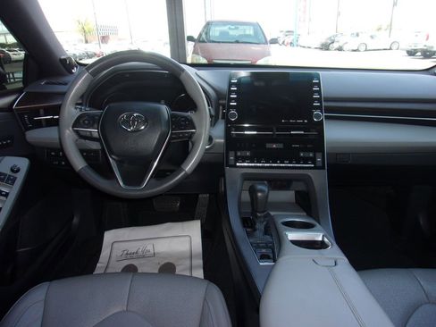 Used 2020 Toyota Avalon Limited w/ Advanced Safety Package image 14