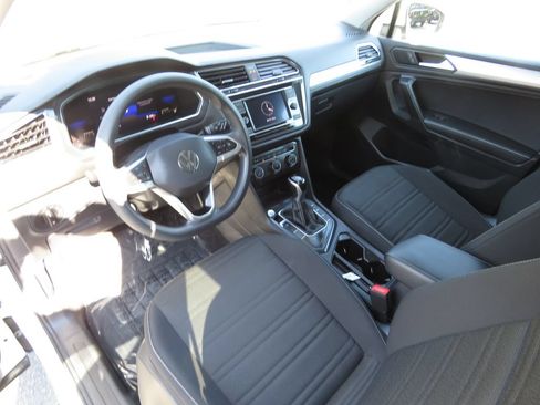 Used 2023 Volkswagen Tiguan S FWD image 11