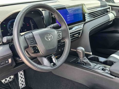 Used 2026 Toyota Camry SE w/ Multimedia Upgrade Package AWD/4WD image 12