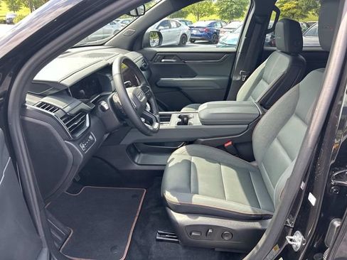 Used 2024 GMC Acadia AT4 AWD/4WD image 23