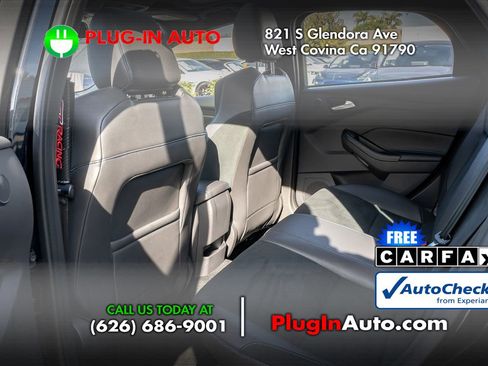 Used 2016 Ford Focus RS image 12