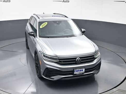 Used 2023 Volkswagen Tiguan SE R-Line FWD image 48