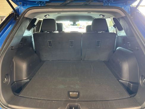 Used 2025 Chevrolet Blazer LT image 31