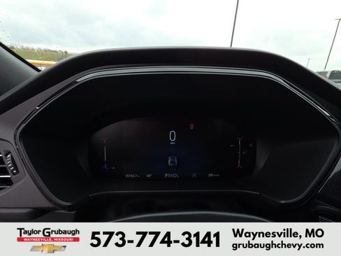 Used 2025 Ford Escape ST-Line Select AWD/4WD image 16