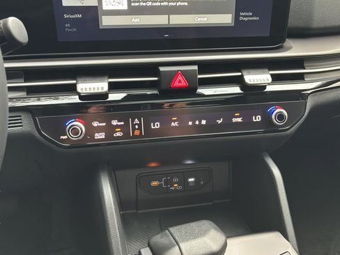 New 2026 Kia Sportage EX w/ EX Panorama Roof Package image 21