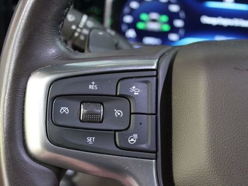 Used 2023 Chevrolet Silverado 1500 LTZ w/ LTZ Premium Package AWD/4WD image 17