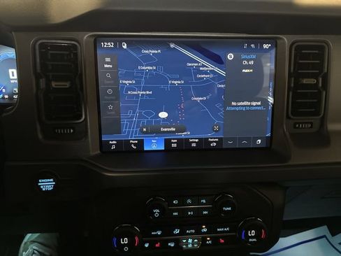 Used 2026 Ford Bronco Badlands AWD/4WD image 23