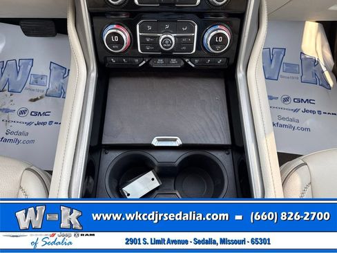Used 2021 GMC Yukon Denali AWD/4WD image 45