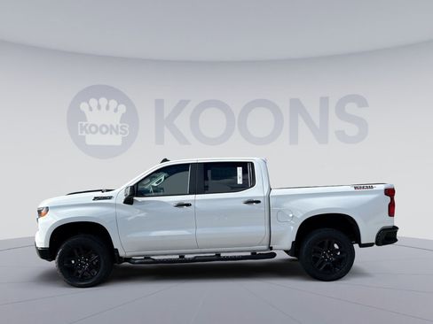 New 2026 Chevrolet Silverado 1500 Custom Trail Boss w/ Turbomax Blackout Package image 2