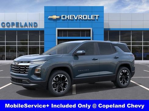 New 2026 Chevrolet Equinox LT w/ Convenience Package II AWD/4WD image 2