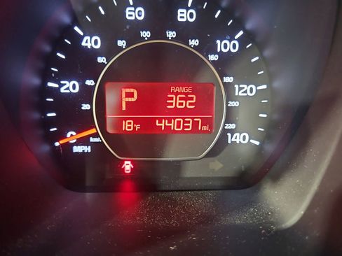 Used 2015 Kia Soul ! image 17