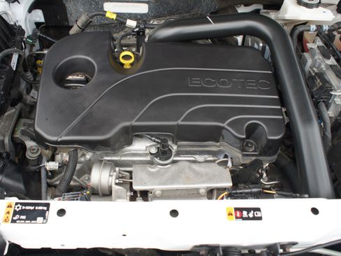 Certified 2024 Chevrolet Equinox LT FWD image 27