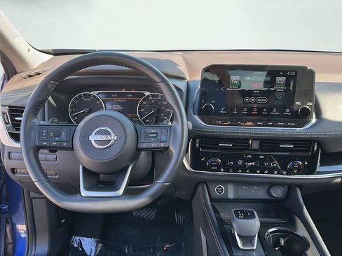 Used 2023 Nissan Rogue SL w/ SL Premium Package AWD/4WD image 7
