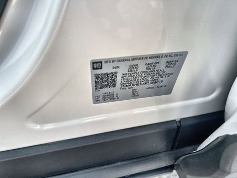 Certified 2024 Chevrolet Equinox LS w/ Sport Edition image 33