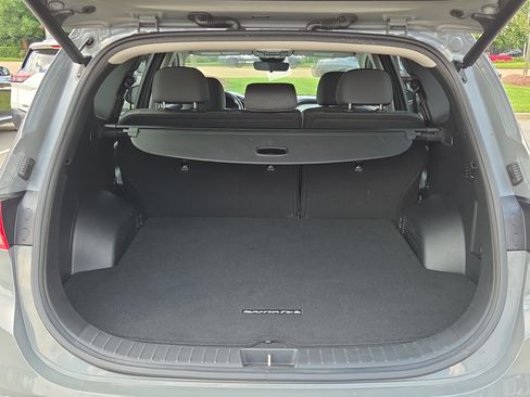 Used 2023 Hyundai Santa Fe SEL FWD image 13