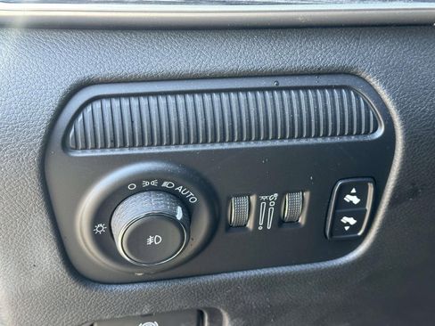 Used 2022 Jeep Wagoneer Series II w/ Convenience Group I image 24