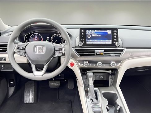 Used 2021 Honda Accord LX image 11