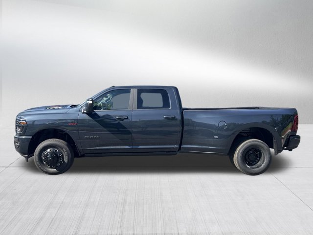 New 2026 RAM 3500 Laramie AWD/4WD image 8