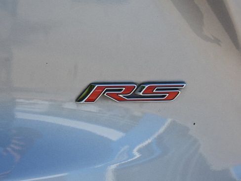 Used 2024 Chevrolet Blazer RS w/ Enhanced Convenience Package FWD image 8