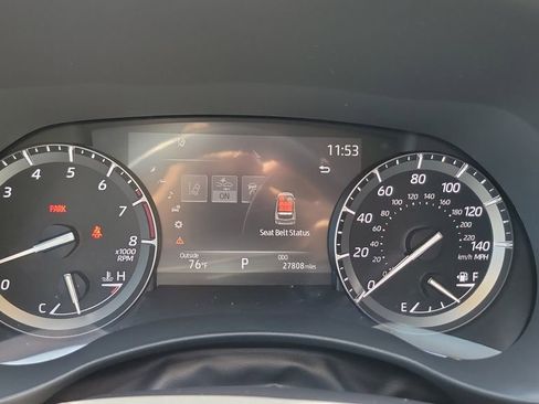 Used 2021 Toyota Highlander XLE image 23