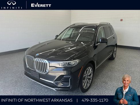 Used 2022 BMW X7 xDrive40i w/ Premium Package AWD/4WD image 1