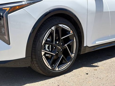 New 2026 Kia K4 GT-Line Turbo w/ GT-Line Sunroof Package FWD image 9