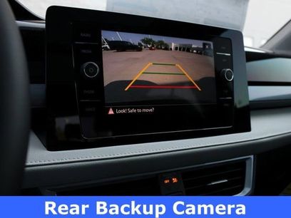 New 2025 Volkswagen Taos SEL