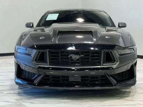 Used 2025 Ford Mustang Dark Horse image 3