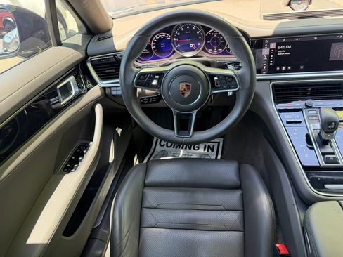Used 2018 Porsche Panamera 4 AWD/4WD image 24
