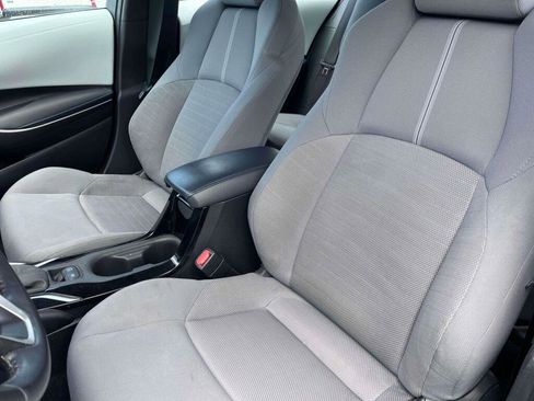 Used 2022 Toyota Corolla SE FWD image 15