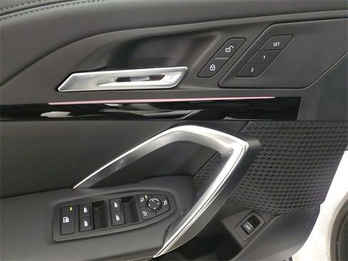 Used 2025 BMW X1 xDrive28i image 19