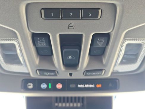 Used 2024 Chevrolet Silverado 1500 LTZ w/ LTZ Premium Package image 40