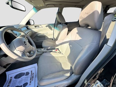 Used 2009 Subaru Forester 2.5X Limited AWD/4WD image 22