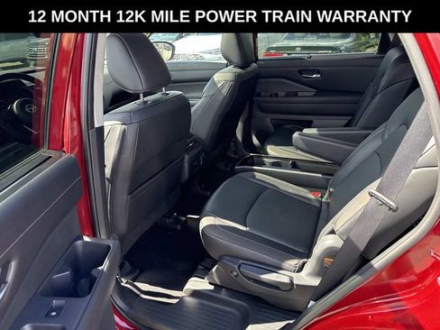 Used 2023 Nissan Pathfinder SL w/ SL Premium Package AWD/4WD image 17