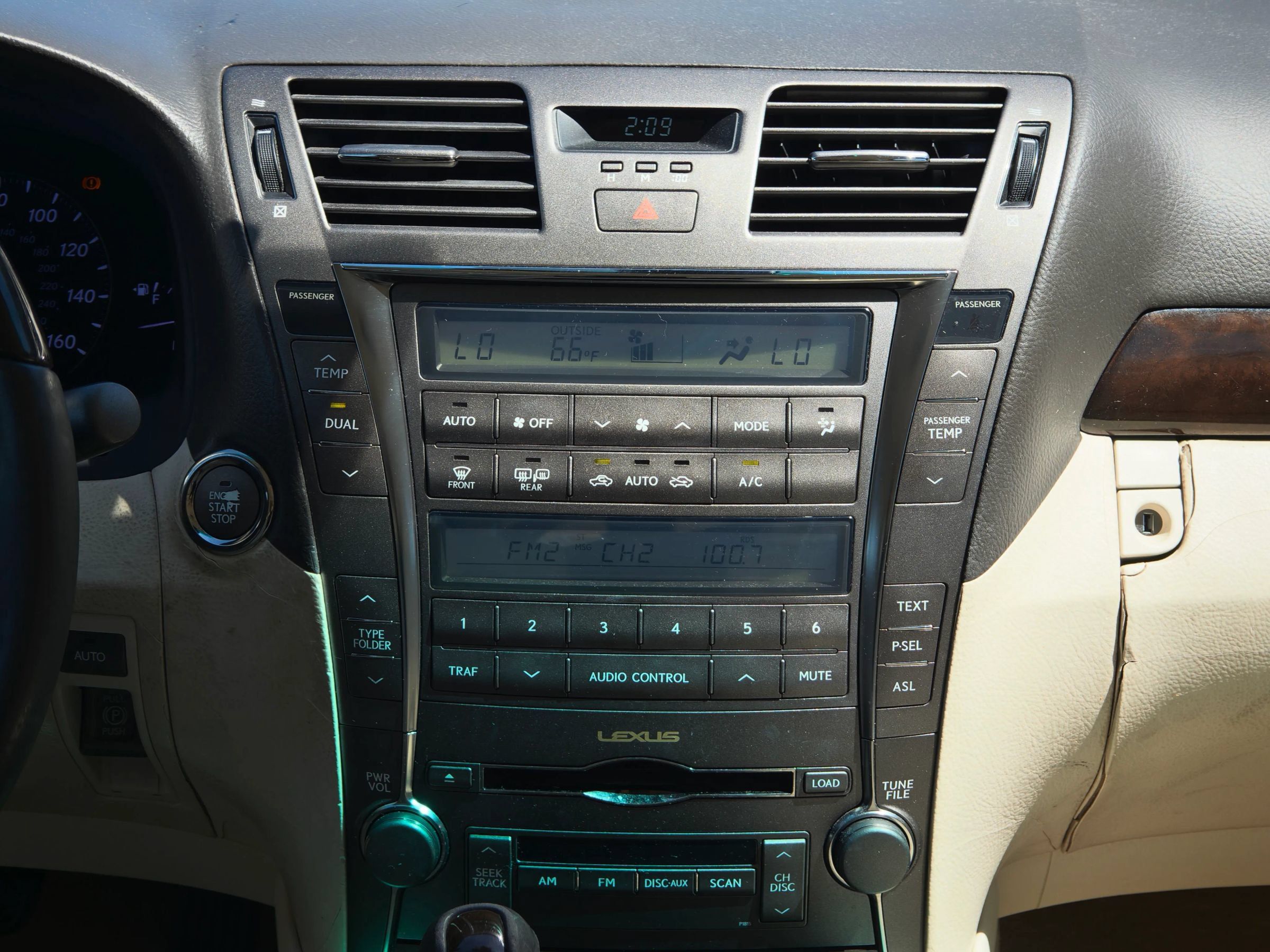 Used 2007 Lexus LS 460 RWD image 22