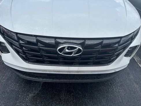 Certified 2023 Hyundai Tucson SEL w/ Convenience Package FWD image 9