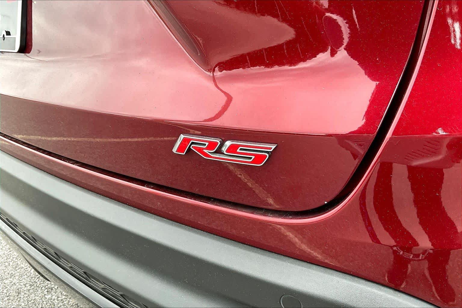 Used 2025 Chevrolet Trax RS w/ Sunroof Package FWD image 10