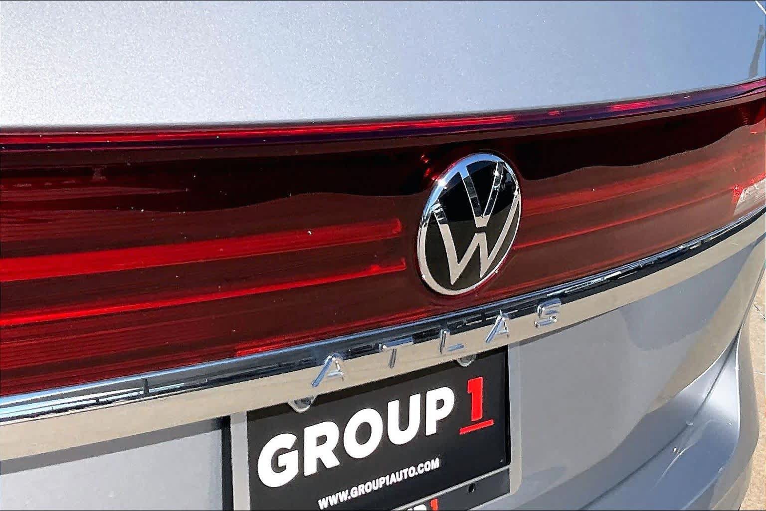Used 2026 Volkswagen Atlas SE FWD image 30