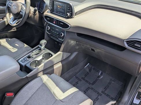 Used 2019 Hyundai Santa Fe SEL FWD image 19