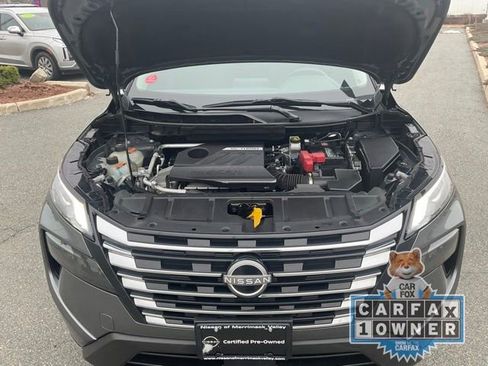 Certified 2024 Nissan Rogue SV image 24