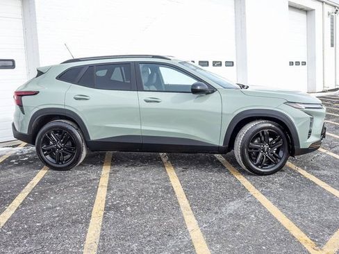 New 2026 Chevrolet Trax ACTIV w/ Driver Confidence Package FWD image 5