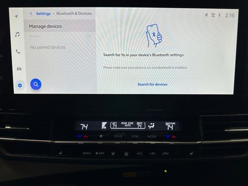 Used 2025 Toyota Sienna XLE image 30