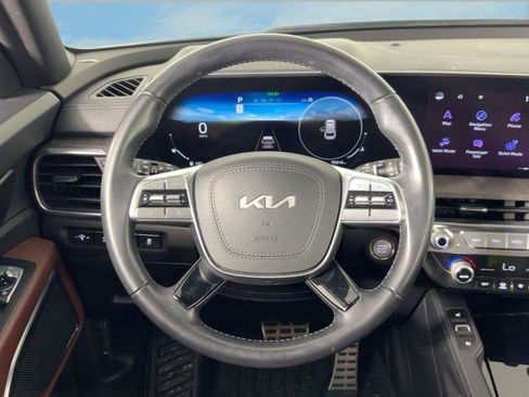 Used 2024 Kia Telluride SX image 14