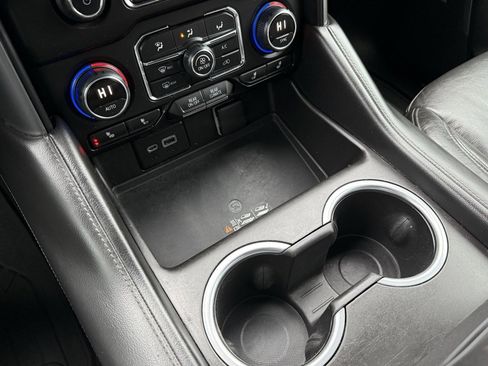 Used 2021 Chevrolet Tahoe LT image 23